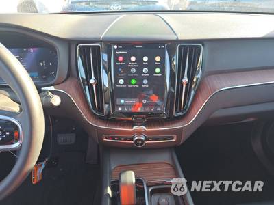2024 Volvo XC60 B5 Plus Dark Theme - zdjęcie 11 z 22 - miniatura
