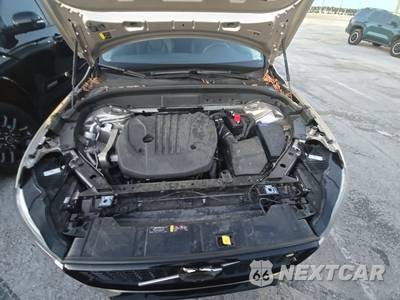 2024 Volvo XC60 B5 Plus Dark Theme - zdjęcie 15 z 28 - miniatura