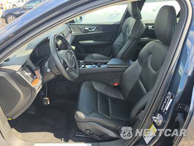 2024 Volvo S60 B5 Plus Dark - zdjęcie 7 z 29 - miniatura