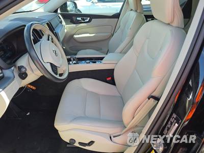 2024 Volvo XC60 B5 Core Dark Theme - zdjęcie 7 z 35 - miniatura
