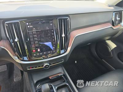 2024 Volvo S60 B5 Plus Dark - zdjęcie 11 z 29 - miniatura