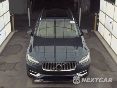 2025 Volvo XC90 Plug-In Hybrid Plus 7-Passenger - zdjęcie 2 z 32 - miniatura