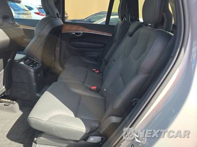 2025 Volvo XC90 Plug-In Hybrid Plus 7-Passenger - zdjęcie 13 z 23 - miniatura