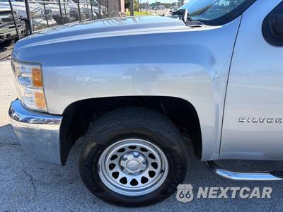 2013 Chevrolet Silverado 1500 WT Extended Cab Medium Bed 1WT w/Rear Doors - zdjęcie 10 z 37 - miniatura