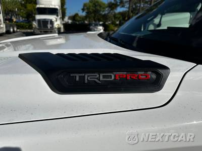 2026 Toyota Sequoia TRD Pro - zdjęcie 3 z 26 - miniatura