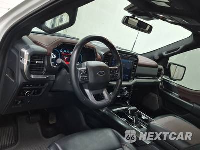 2023 Ford F-150 LARIAT Crew Cab Short Bed - zdjęcie 8 z 13 - miniatura