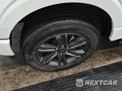 2023 Ford F-150 LARIAT Crew Cab Short Bed - zdjęcie 11 z 13 - miniatura