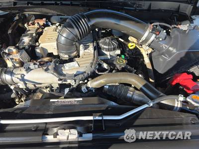 2017 Nissan TITAN XD Platinum Reserve Crew Cab Medium Bed - zdjęcie 15 z 29 - miniatura