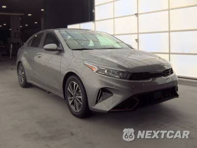 2024 Kia Forte LXS - zdjęcie 3 z 38 - miniatura