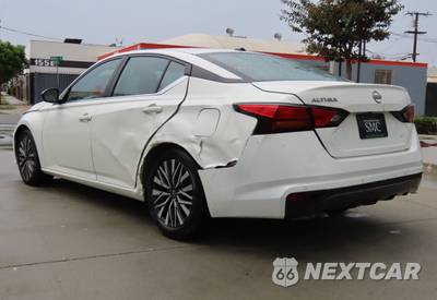 2026 Nissan Altima SV - zdjęcie 4 z 11 - miniatura
