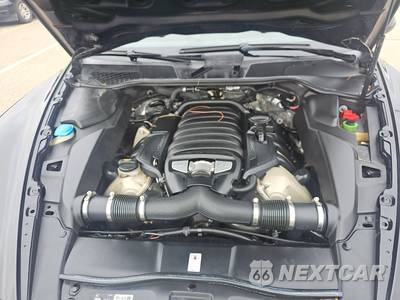 2014 Porsche Cayenne GTS - zdjęcie 15 z 18 - miniatura