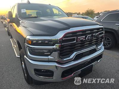 2026 Ram 2500 Big Horn Crew Cab Medium Bed - zdjęcie 2 z 24 - miniatura