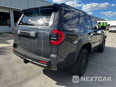 2026 Toyota 4Runner SR5 - zdjęcie 9 z 20 - miniatura