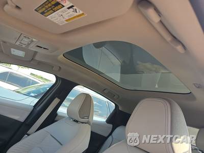 2026 Nissan LEAF Platinum+ - zdjęcie 18 z 21 - miniatura