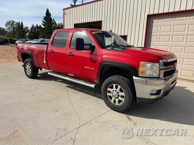 2011 Chevrolet Silverado 2500HD LT Crew Cab Long Bed 1LT