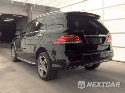 2017 Mercedes-Benz GLE 400 4MATIC - zdjęcie 8 z 38 - miniatura