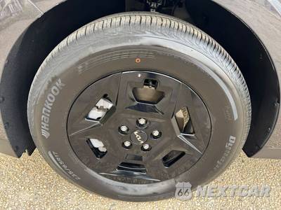 2027 Kia Carnival MPV LXS 121.7" WB - zdjęcie 25 z 29 - miniatura