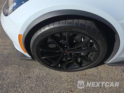 2019 Chevrolet Corvette Grand Sport Coupe 3LT - zdjęcie 8 z 21 - miniatura