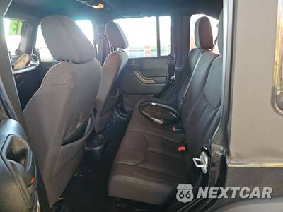 2013 Jeep Wrangler Unlimited Sport - zdjęcie 13 z 26 - miniatura