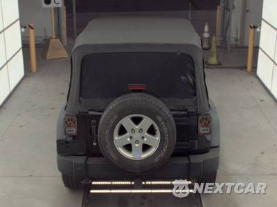 2013 Jeep Wrangler Unlimited Sport - zdjęcie 5 z 26 - miniatura