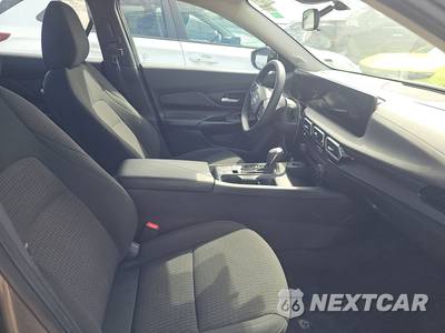 2026 Nissan Sentra S - zdjęcie 8 z 21 - miniatura