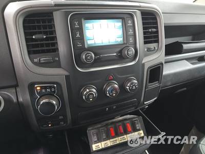 2018 Ram 1500 Express Extended Cab Medium Bed - zdjęcie 11 z 43 - miniatura