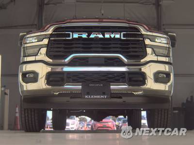 2026 Ram 2500 Tradesman Crew Cab Medium Bed - zdjęcie 3 z 26 - miniatura