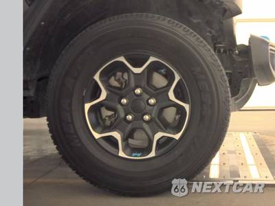 2023 Jeep Wrangler 4xe 4 Door Rubicon - zdjęcie 10 z 30 - miniatura