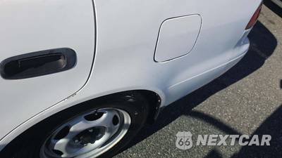 2002 Toyota Corolla CE - zdjęcie 33 z 39 - miniatura