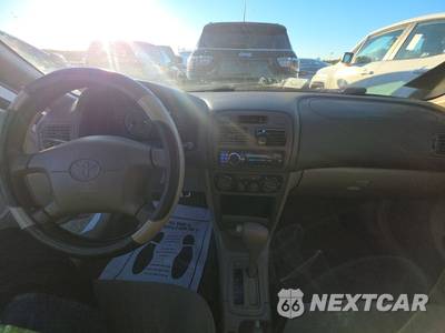 2002 Toyota Corolla CE - zdjęcie 11 z 39 - miniatura