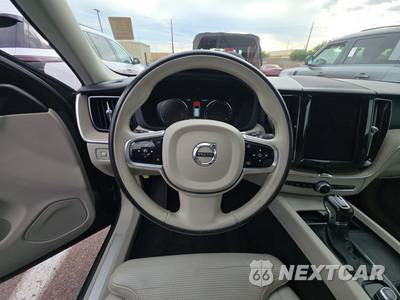 2021 Volvo XC60 T5 Inscription - zdjęcie 10 z 32 - miniatura