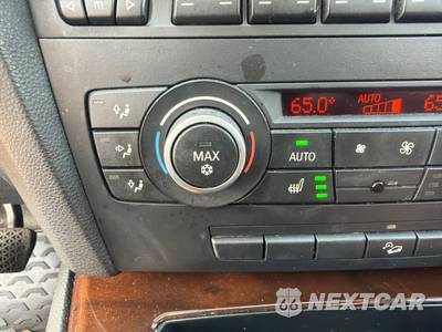 2011 BMW 3 Series Sedan 328i xDrive - zdjęcie 13 z 22 - miniatura