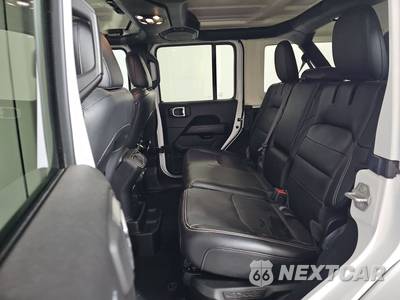 2022 Jeep Wrangler Unlimited 4xe Sahara - zdjęcie 13 z 35 - miniatura