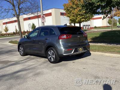 2017 Kia Niro EX - zdjęcie 7 z 21 - miniatura