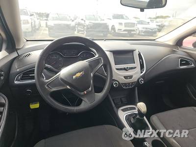 2018 Chevrolet Cruze LS Sedan 1SA - zdjęcie 11 z 24 - miniatura