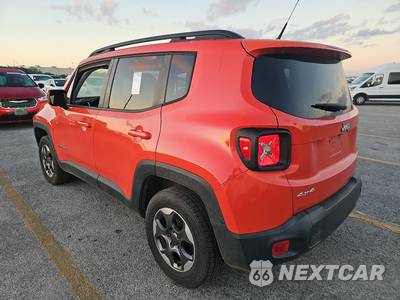 2015 Jeep Renegade Latitude - zdjęcie 6 z 17 - miniatura