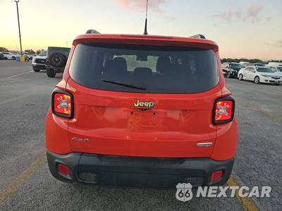 2015 Jeep Renegade Latitude - zdjęcie 5 z 17 - miniatura