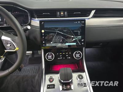 2024 Jaguar XF R-Dynamic SE - zdjęcie 11 z 18 - miniatura