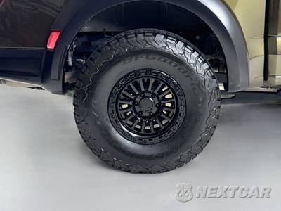 2024 Ford F-150 Raptor Crew Cab Short Bed - zdjęcie 36 z 40 - miniatura
