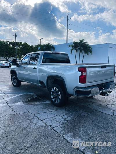 2022 Chevrolet Silverado 2500HD Custom Crew Cab Medium Bed 1CX - zdjęcie 6 z 13 - miniatura