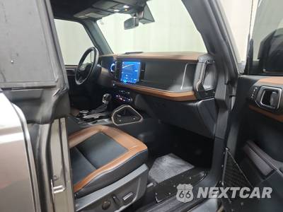 2024 Ford Bronco Outer Banks - zdjęcie 5 z 15 - miniatura