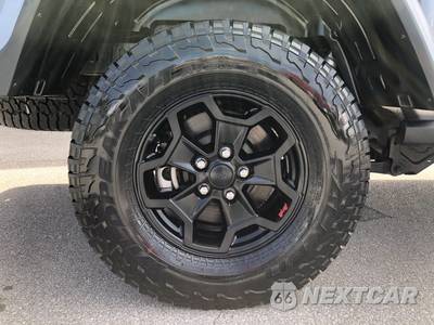 2020 Jeep Gladiator Rubicon Crew Cab Medium Bed - zdjęcie 30 z 33 - miniatura