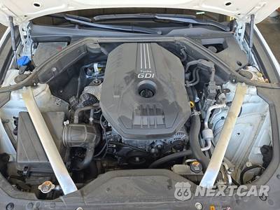 2023 Genesis G70 2.0T Standard - zdjęcie 15 z 31 - miniatura