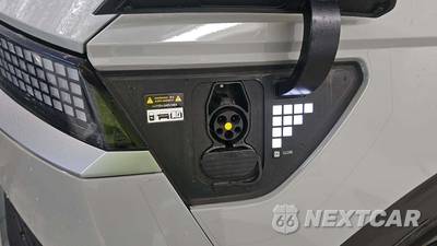 2024 Hyundai IONIQ 5 SE - zdjęcie 21 z 28 - miniatura