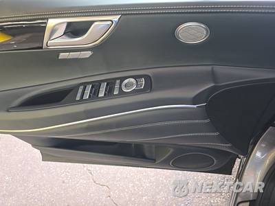 2025 Genesis GV80 2.5T - zdjęcie 9 z 27 - miniatura