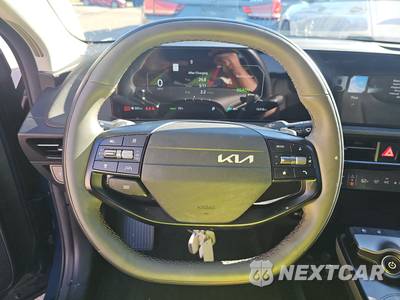 2025 Kia EV6 Wind - zdjęcie 10 z 19 - miniatura