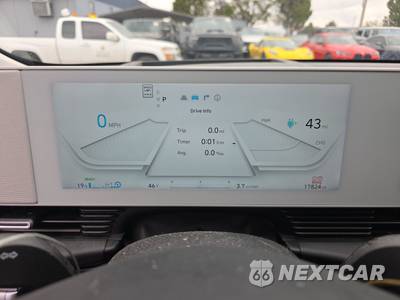 2024 Hyundai IONIQ 5 Limited - zdjęcie 12 z 21 - miniatura