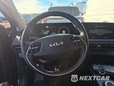 2023 Kia EV6 Wind - zdjęcie 10 z 29 - miniatura