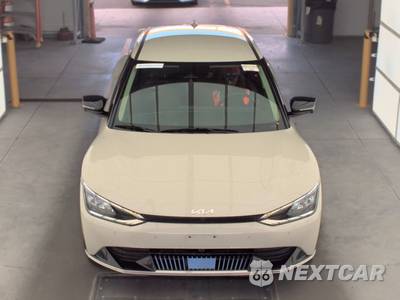 2024 Kia EV6 Wind - zdjęcie 2 z 21 - miniatura