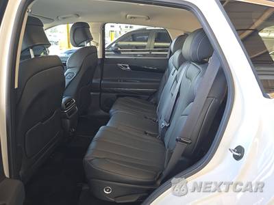 2025 Genesis GV80 2.5T - zdjęcie 13 z 30 - miniatura